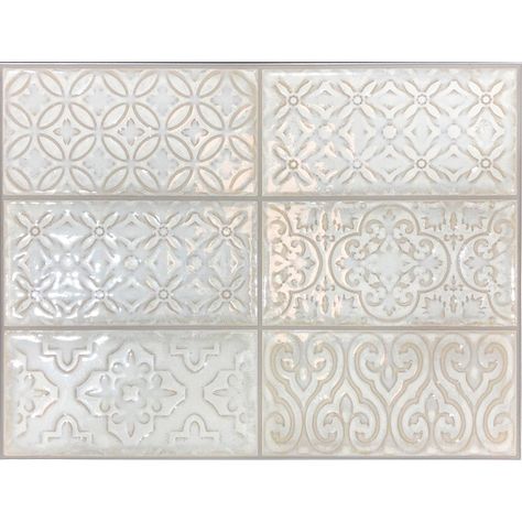 Spanish Tiles Bathroom, Kitchen Splashback Tiles, Tiles Showroom, Patterned Tile Backsplash, Country Kitchens, Backsplash Tiles, Splashback Tiles, Tile Showroom, Homeward Bound