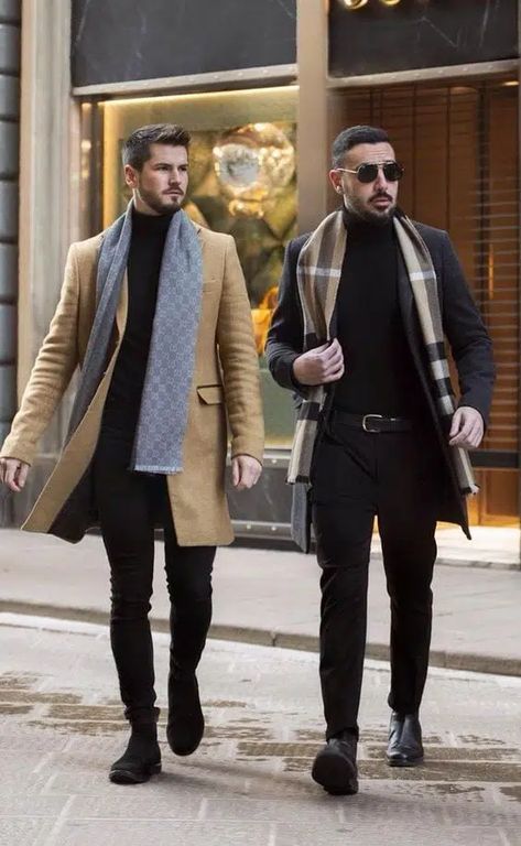 How to Wear a Men’s Scarf ? 36 Styling Tips Men With Scarf Outfits, Men Scarf Style, Scarf Outfit Men, Men Scarves, Outfits With Scarves, Mens Scarf Fashion, Guys Outfits, Scarf Outfits, Scarf Outfit