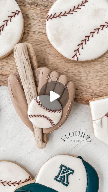 Bethany Vasconcellos on Instagram: "It’s not often I take on sports themes, but this baseball set was fun to create!!    Cookiecutter: baseball bat and glove     #cookievideos #cookiedecorating #cookievideo #cookietutorial #oddlysatisfying #baseballcookies #cookiesofinstagram" Baseball Cookies, Bats Cookies, Themed Cookies, Cookie Videos, Cookie Tutorials, Cookie Ideas, Oddly Satisfying, Sugar Cookies Recipe, Sports Theme