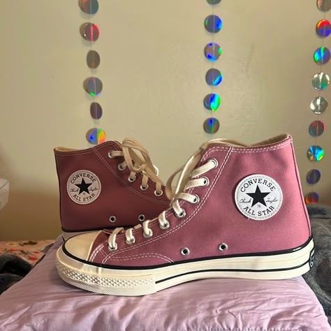 Violet Converse, Chuck 70 Vintage Canvas, Converse All Star Pink, Converse Gold, Cute Converse, Converse Shoes Womens, Converse Pink, Pretty Shoes Sneakers, Pink Converse