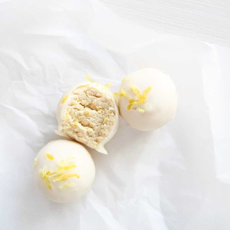 Lemon Cheesecake Protein Balls, Protein Ball Flavors, Lime Protein Balls, Cheesecake Protein Balls, Lemon Protein Balls, Paleo Balls, Vanilla Protein Balls, Lemon Energy Balls, Low Calorie Cheesecake