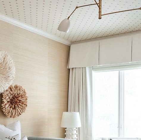 Southern Home Magazine | In the nursery of this Texas home designed by @pulpdesigns, grasscloth on the walls and a star print wallpaper on the ceiling lend a sense... | Instagram Grasscloth Nursery, Star Print Wallpaper, Wallpaper On The Ceiling, Southern Home Magazine, White Interiors, Wallpaper Ceiling, Home Magazine, Southern Home, Texas Homes