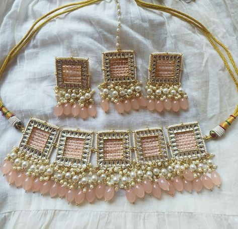 Grab this preety beeds choker with mangtika in peach colour Chokers Necklace, Peach Jewelry, Peach Colour, Color Set, Choker, Gold Bracelet, Gold, Quick Saves