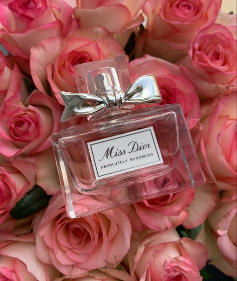 Miss Dior Absolutely Blooming Aesthetic, Miss Dior Perfume Aesthetic, Parfum Aesthetic, Miss Dior Absolutely Blooming, Dior Absolutely Blooming, Absolutely Blooming, Miss Dior Perfume, Perfume Aesthetic, Miss Dior Blooming Bouquet