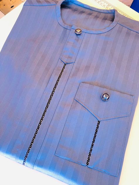 Men Senator Designs, Pocket Design Fashion, Blue Range, Latest African Wear For Men, Mens Traditional Wear, African Wear For Men, Nigerian Men Fashion, African Wear Styles For Men, Latest African Men Fashion