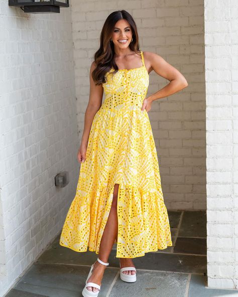 Don’t miss new arrivals launching @ 5pm CT!! Charlie Eyelet Midi Dress in yellow 🍋 Eyelet Midi Dress, Dress Pant Suit, Batwing Dress, Spring Inspo, Bamboo Dress, Basic Skirt, Yellow Midi Dress, Dress Yellow, Basic Dress