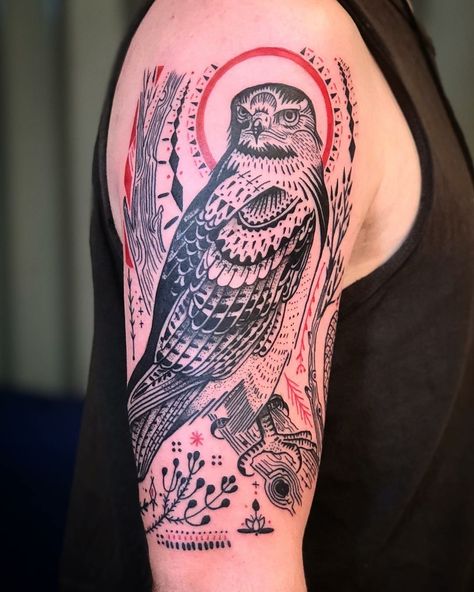 Animal Spirit Tattoo, Hawk Tattoo Feminine, Hawk Tattoos, Bird Of Prey Tattoo, Jason Tattoo, Tattoo Composition, Buttercup Tattoo, Animal Tatoos, Coyote Tattoo