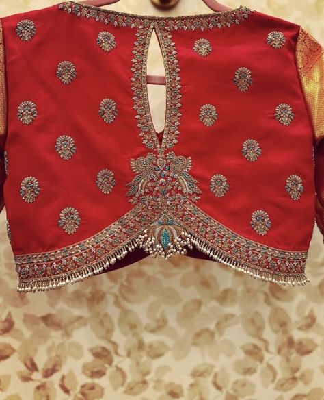 Parrot Blouse Design, Bridal Embroidery Blouse Designs, Mysore Silk Saree Blouse Designs, Muhurtham Saree, Trending Blouse, Baby Lehenga, Green Blouse Designs, Handwork Blouse, Heavy Blouse