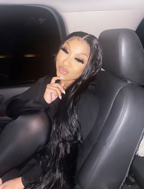 KYLESISTER on Twitter: "I’m back and I’m about to cause trouble!… " The Real Kylesister, Real Kylesister, Graphic Design Images, Bad Girls Club, Chill Fits, Hair Laid, The Don, Baddie Hairstyles, Pretty Selfies