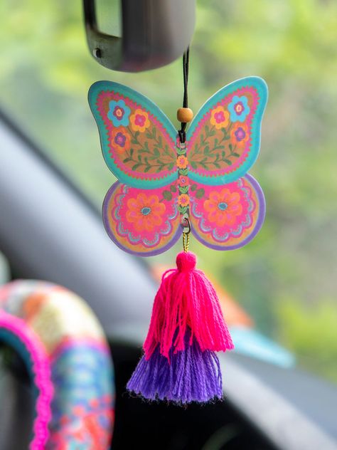 Car Air Freshner, Home Air Fresheners, Car Smell, Go Pink, Cute Car Accessories, Car Air Fresheners, Clean Scents, Faux Succulents, Car Air Freshener