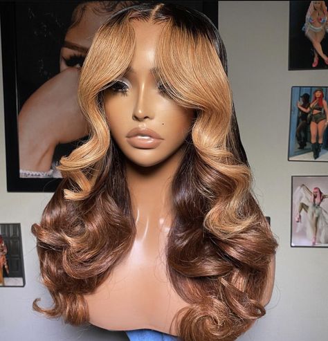 Lace Front Wigs Body Wave, Gold Wig, Weave Ideas, Sew In Wig, Wigs Body Wave, Exotic Hairstyles, Wig Ideas, Hairstyle Inspo, Frontal Hairstyles