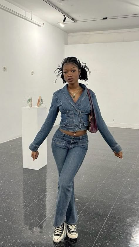 Vigilante Clothes, Sketchbook Draws, Light Wash Wide Leg Jeans, Light Wash Straight Leg Jeans, Jeans Denim Jacket, Overalls Denim, Sustainable Denim, Denim Wide Leg, Earthy Outfits