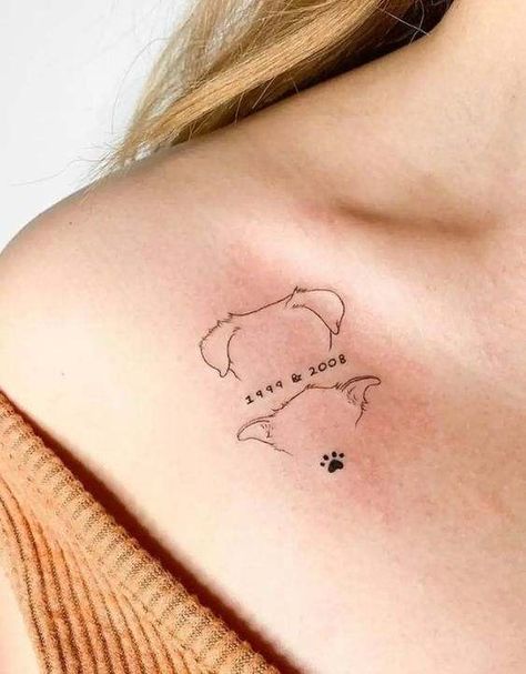 Pawprint Tattoo, Small Shoulder Tattoos, Shape Tattoo, Paw Tattoo, Tattoo Zeichnungen, Inspiration Tattoos, Small Tattoos Simple, Gaming Tattoo, Tiny Tattoo