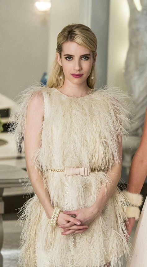 Chanel Oberlin: "Chainsaw". Emma Roberts Outfits, Chanel Oberlin Outfit, Scream Queens Chanel, Chanel Oberlin, Stylish Artwork, Queen Outfit, Scream Queens, Character Study, Emma Roberts