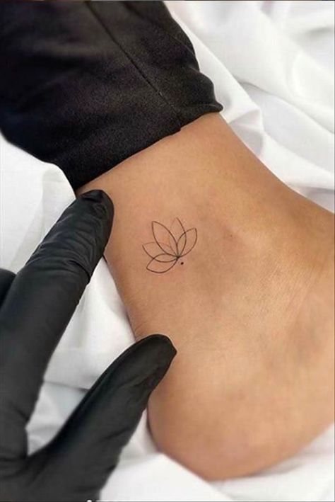 Tattoo Ideas With Words, Ankle Tattoos For Women Anklet, Ankle Tattoo Ideas, Tattoos Pictures, Simple Tattoos For Women, Ankle Tattoos For Women, Ankle Tattoo Small, Circle Tattoos, Ankle Tattoos