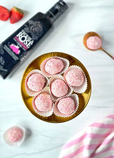 Rose Truffles Recipe, Tequila Rose Recipes, Tequila Truffles, Tequila Rose Cake, Pink Truffles, Chocolate Tequila, Rose Truffles, Boozy Baking, Rose Cake Pops