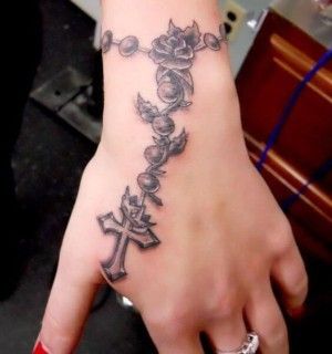 Rosary Tattoo Wrist, Rosary Tattoo On Hand, Rosary Bead Tattoo, Rosary Tattoo, Cross Tattoos For Women, Cool Wrist Tattoos, Disney Tattoo, Hand Tattoos For Women, Wrist Tattoos For Women