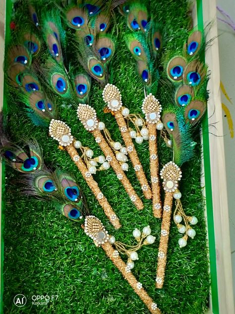 Tilak Stick, Dandiya Decoration, Dandiya Sticks, Stick Decorations, Sticks Design, Wedding Packing, Decorating With Sticks, Janmashtami Decoration, Desi Wedding Decor