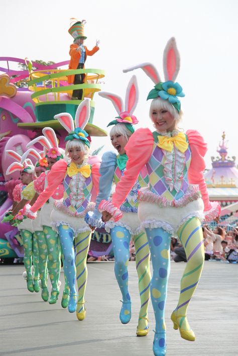 Theme Park Outfits, Disney Parade, Easter Costume, Disney Easter, Tokyo Disney Sea, Holiday Costumes, Bunny Costume, Easter Parade, Disney Cosplay