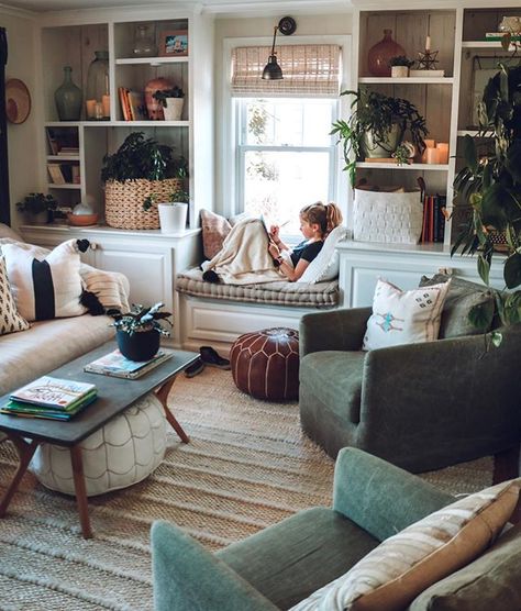 Fireplace In Breakfast Nook, Cozy Living Rooms With Lights, Library Aesthetic Living Rooms, Window Seat Lounge, Windows Above Couch, Hygge Library Room, Office Open To Living Room, Cozy Mismatched Living Room, Cozy Seating Area Living Room