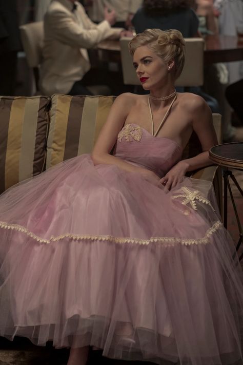 1940s Costume, Holland Taylor, Justin Theroux, Ryan Murphy, Hollywood Costume, 40s Fashion, Samara, Popsugar Fashion, Movie Costumes