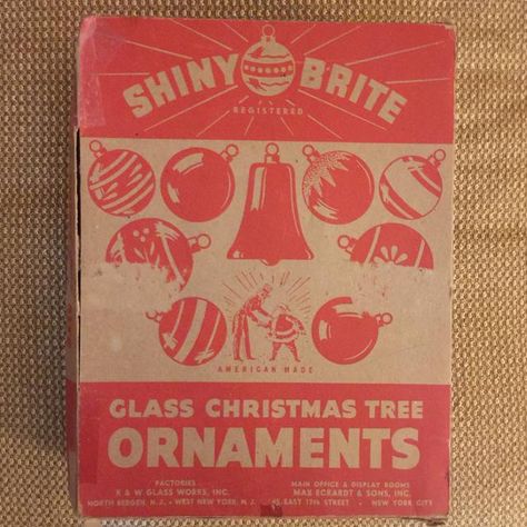 Shiny Brite Christmas, Mid Century Holiday, Shiny Brite Ornaments, Museum Gift, Ornament Box, Box Top, Glass Christmas Tree Ornaments, Shiny Brite, Top Art