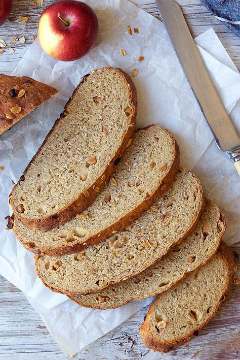 Apple-Oat-Barley Bread Barley Bread Recipe, Dakota Bread, Daycare Snacks, Barley Bread, Barley Recipes, Breakfast Diet, Barley Recipe, Beautiful Bread, Yeast Breads