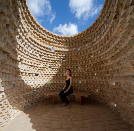 Gallery of Code Bothy Brick Shelter / Piercy&Company + Material Architecture Lab - 2 Material Architecture, Parametric Architecture, Digital Fabrication, Public Sculpture, Brick Architecture, Architectural Practice, Brick Design, Brickwork, Structural Engineering