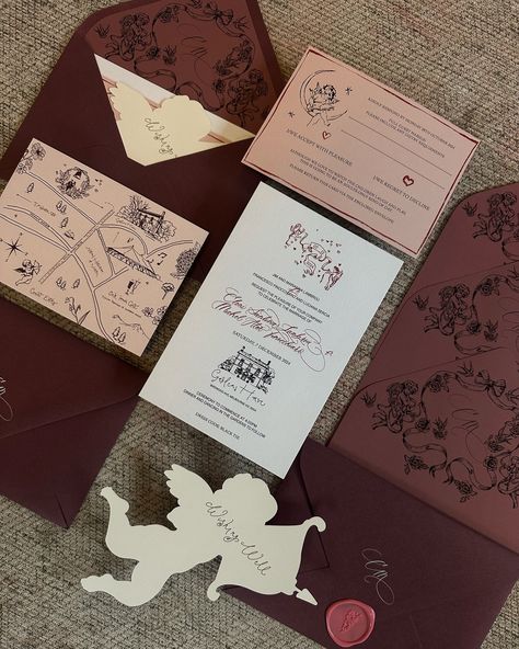 A cherub of love gracing romantic shades of red. Romantic Invitation Wedding, Wedding Collaterals, Ideas Regalos, Girly Iphone Case, Wedding Moodboard, Paper Trail, Invitation Wedding, Wedding Mood Board, Wishing Well