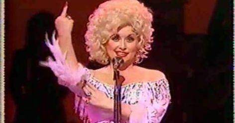 Musicians Flipping The Bird - Riot Fest Dolly Parton Pictures, Dangerous Minds, I'm With The Band, Hello Dolly, Dolly Parton, Country Singers, Our Lady, Country Music, Singers