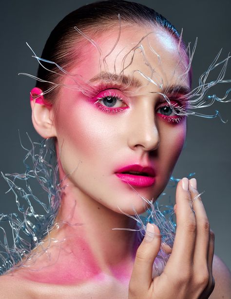 Catwalk Makeup, Disco Makeup, Futuristic Makeup, Fashion Editorial Makeup, Extreme Makeup, Creepy Halloween Makeup, High Fashion Makeup, Face Art Makeup, Avant Garde Makeup