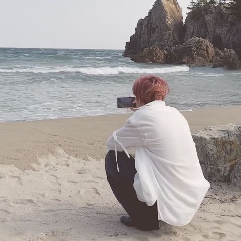 Txt Icon, The Ocean, The Beach, White, Black