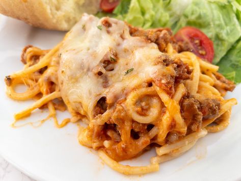 Alfredo Marinara Pasta, Raos Marinara Recipe, Marinara Meat Sauce, Cheesy Alfredo Sauce, Marinara Pasta, Fettucini Alfredo, Marinara Recipe, Good Recipes, Beef Pasta