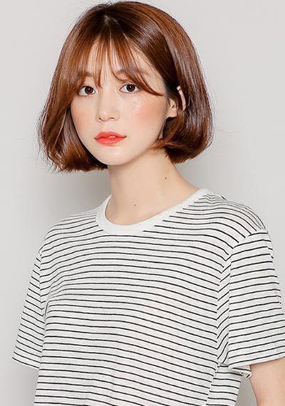 Choppy Short Bob With Bangs, Corte Channel, Classic Bob Haircut, Korean Short Hair, Asian Short Hair, Bob Haircut With Bangs, Trendy Hairstyle, Short Straight Hair, Shot Hair Styles