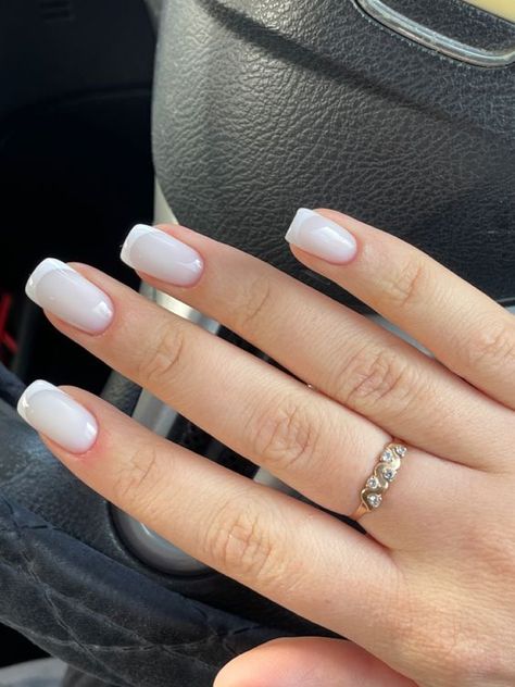 French Manicure Gel Nails, Bio Sculpture Gel Nails, Milky Nails, Punk Nails, Simple Gel Nails, Basic Nails, French Tip Acrylic Nails, Simple Acrylic Nails, Short Square Acrylic Nails