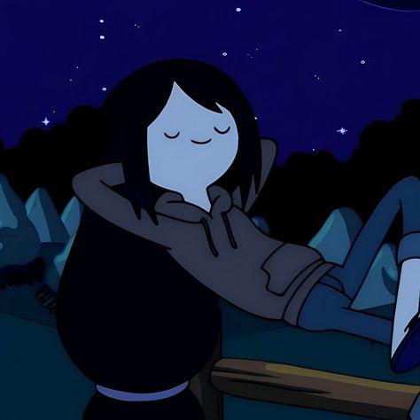 Dazecore Pfp, Marceline Adventure Time Icon, Adventure Time Marceline Pfp, Iconic Cartoon Pfp, Marceline Pfp Aesthetic, Marceline Icon, Marceline Pfp, Marceline And Princess Bubblegum, Marceline And Bubblegum