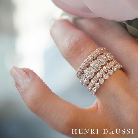 Add a touch of sparkle to your stack with rose gold! Henri Daussi Engagement Rings, Elegante Casual, Dream Ring, One Ring, Calla Lily, Bling Bling, Diamond Wedding, Anniversary Rings, Ring Verlobung