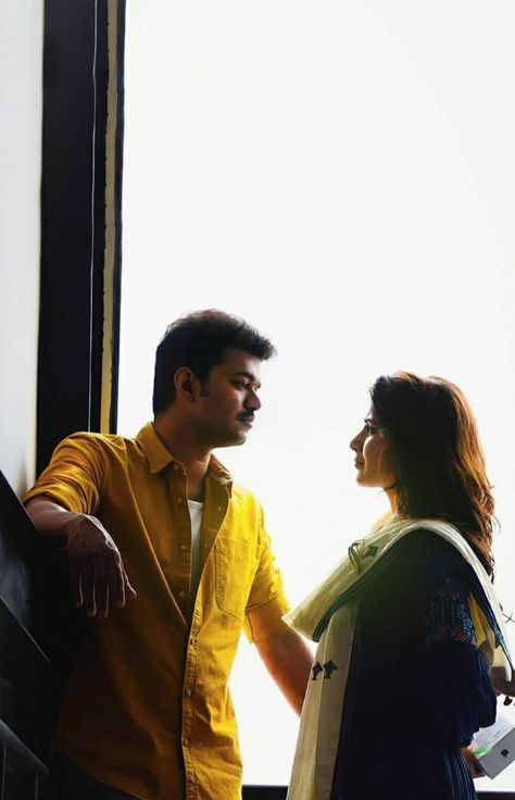 Vijay And Samantha Cute Pics, Vijay Samantha Photos Hd, Samantha Cute Pics, Vijay And Samantha, Samantha Cute, Vijay Thalapathy, Cute Movie Scenes, Cute Love Photos, Samantha Pics