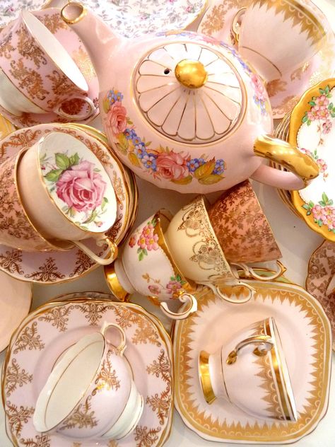 An All Pink Baby Shower Vintage High Tea Tea Cups And Saucers, Pretty China, Vintage Tea Party, Pink Tea, Vintage Teacups, Teapots And Cups, China Tea Cups, My Cup Of Tea, Cups And Saucers