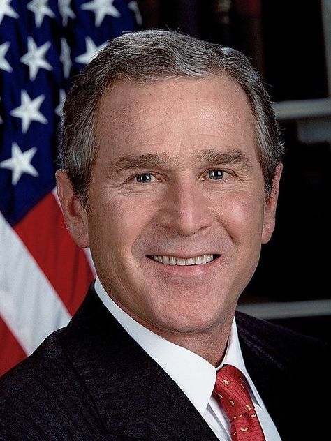 Category:George W. Bush in January 2001 - Wikimedia Commons George Walker, Presidential Portraits, Laura Bush, George W Bush, United States Presidents, George Bush, Usa Presidents, House Portraits, American Presidents