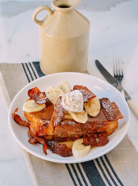 Elvis French Toast French Toast Sandwich, Toast Recipe Breakfast, Toast Bacon, Fruit Pancakes, Banana French Toast, The Woks Of Life, Woks Of Life, French Toast Breakfast, Recipe Breakfast