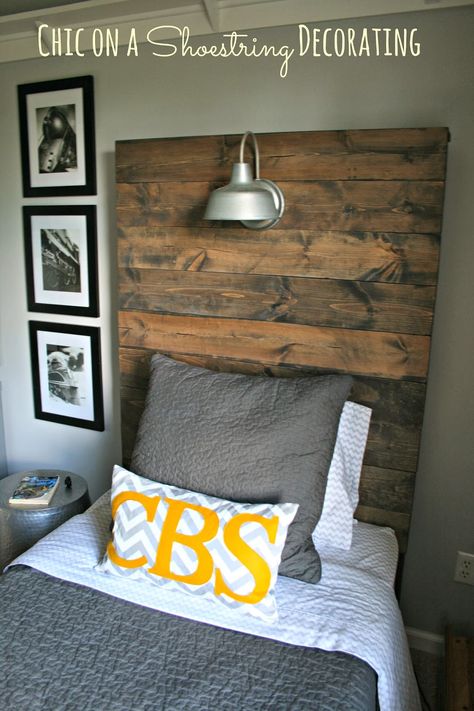 How to Build a Rustic, Wooden Headboard with an attached light fixture. Headboard Tutorial by Chic on a Shoestring Decorating. Boy Headboard, Rustic Headboard Diy, Rustic Wooden Headboard, Diy Headboard Wooden, Patio Steps, Headboard Ideas, Rustic Industrial Decor, Amazing Crafts, Casa Country