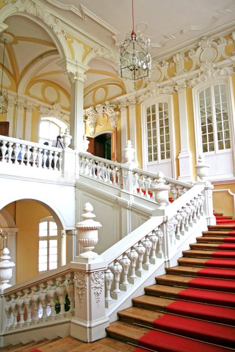 Rundale Palace, Baltic States, Classic House, Beautiful Buildings, Eastern Europe, Video Clips, Latvia, Most Beautiful Places, Royalty Free Photos