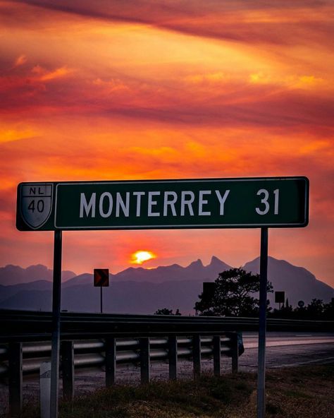 Monterrey Mexico Aesthetic, Mexico Childhood, Monterrey Aesthetic, Dark Wave, Inspo Board, 2025 Vision, Wallpaper Quotes, M S, Vision Board