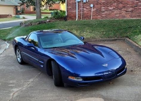 What do you think of the color on this 2004 Chevrolet Corvette? 2004 Corvette, Edmond Oklahoma, Corvette C5, Corvette For Sale, Future Cars, Gas Mileage, Head Up Display, Roof Panels, Cover Gray