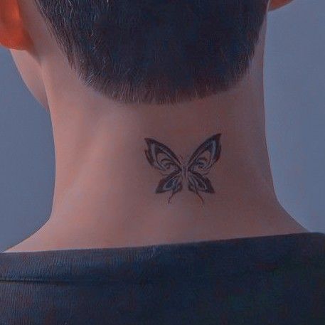 Kdrama Tattoo, Butterfly Neck Tattoo, Back Of Neck Tattoo, Small Meaningful Tattoos, Back Of Shoulder Tattoo, Butterfly Tattoo Designs, Different Tattoos, Discreet Tattoos, Subtle Tattoos