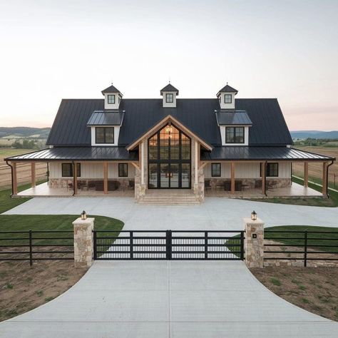 Huge Country Houses, House Exterior With Front Porch, Rustic Country Home Exterior, Barndominium Ideas With Brick, Contemporary Modern House Exterior, Barndominium With Brick, Country Exterior Homes, Stone Exterior Houses Farmhouse, Modern Ranch Style Homes Exterior