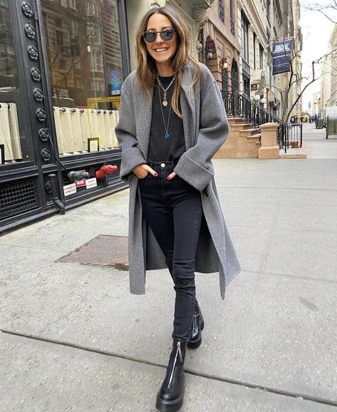 Arielle Charnas Style, March Outfits, Arielle Charnas, Nyc Outfits, Fashion Outfit Ideas, Winter Mode, Outfit Ideas For Women, Stil Inspiration, Winter Fashion Outfits