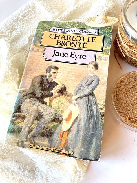 Used book, paperback, 1997, Wordsworth Classics Only one available Wordsworth Classics, Charlotte Bronte Jane Eyre, Classics Book, Charlotte Brontë, William Wordsworth, English Vintage, Good Read, Charlotte Bronte, Jane Eyre