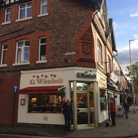 Wienholt's, Alderley Edge, Cheshire Alderley Edge, Northern Ireland, Wales, Scotland, Street View, Places To Visit, England